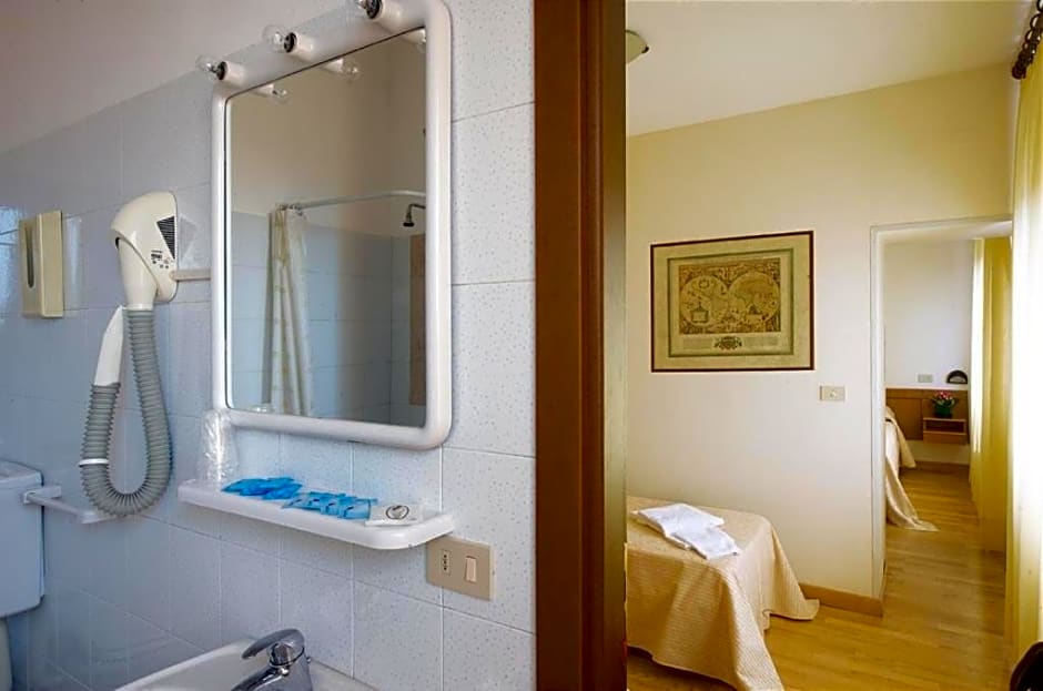 Hotel Roma