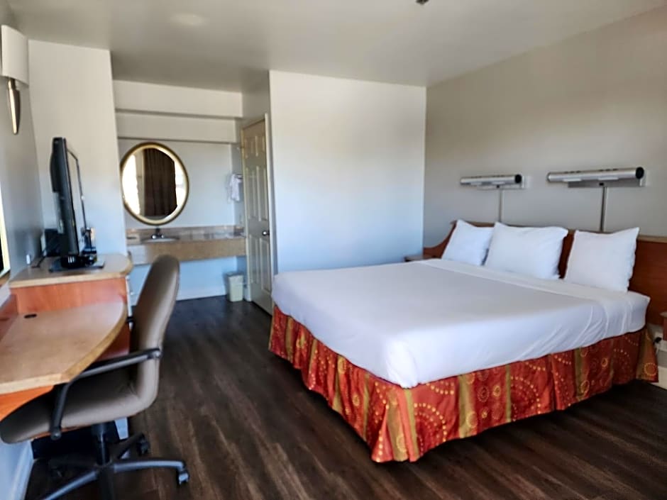 Motel 6 Barstow, CA I15 and Lenwood Road