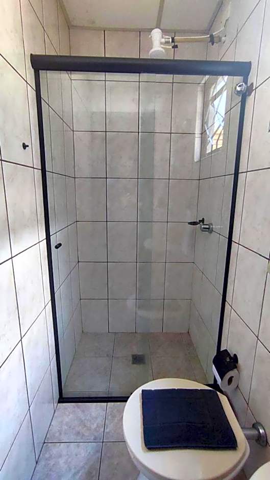 Travessa 12 - Suítes centro de Serra Negra - SP