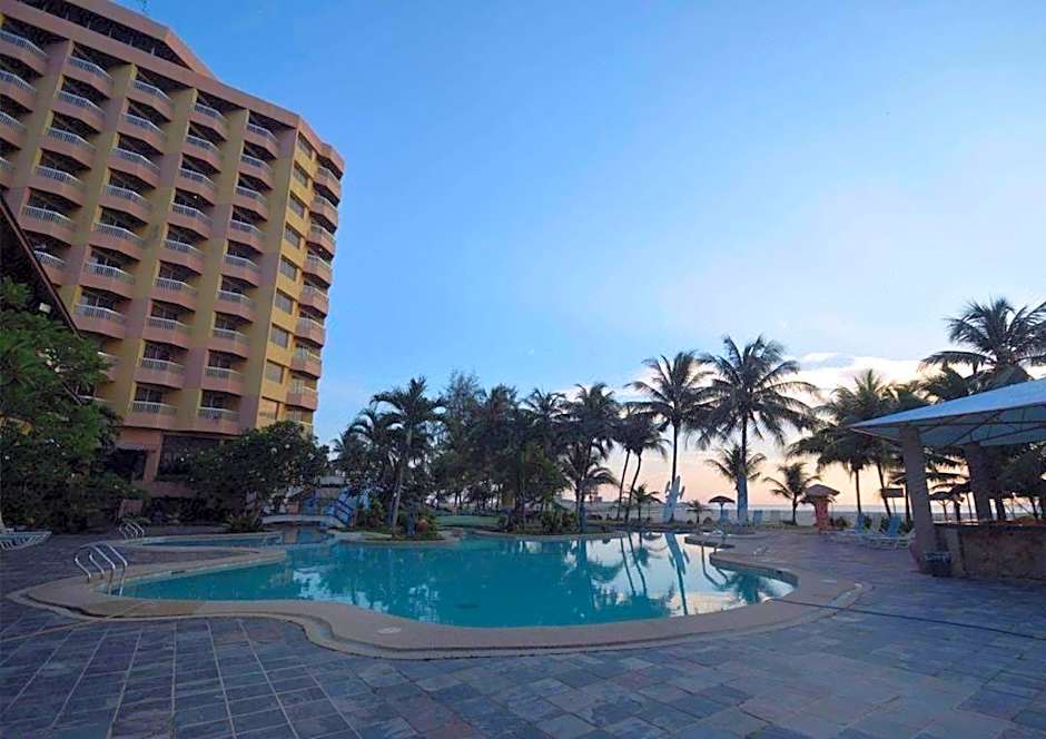 Primula Beach Hotel