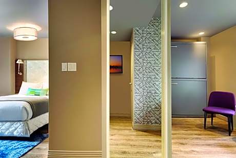 Queen Suite
