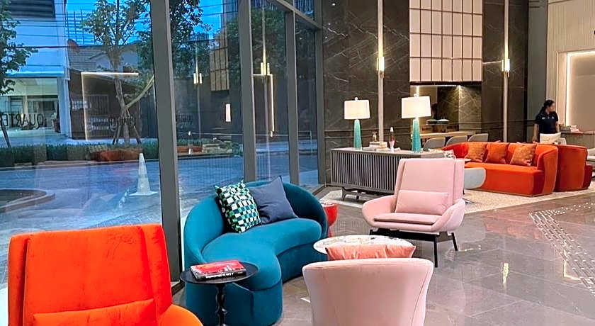 The Quarter Ratchayothin by UHG