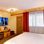 Adirondack Spruce Lodge