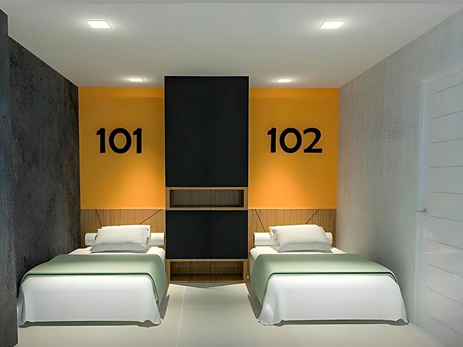 Glur Central Pratunam