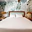 Hotel Cocoplum Beach