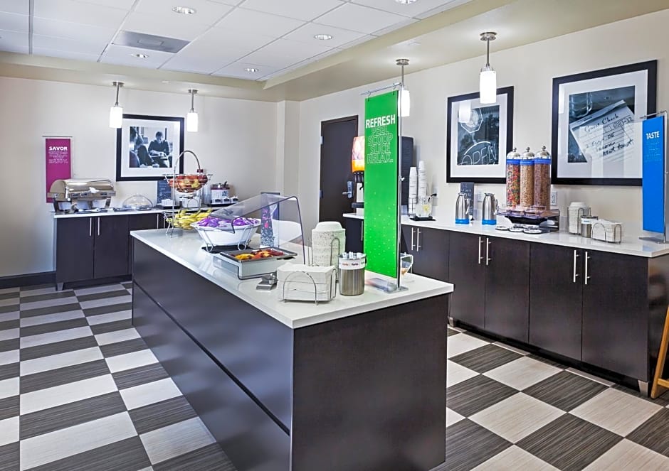 Hampton Inn and Suites Lake Jackson-Clute