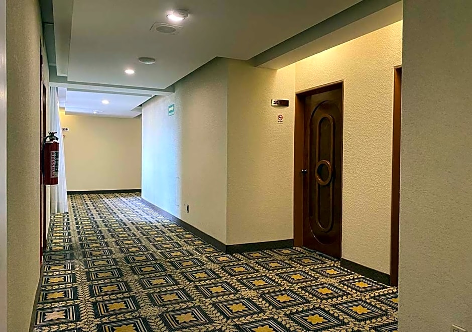 Hotel Escala Siglo XXI