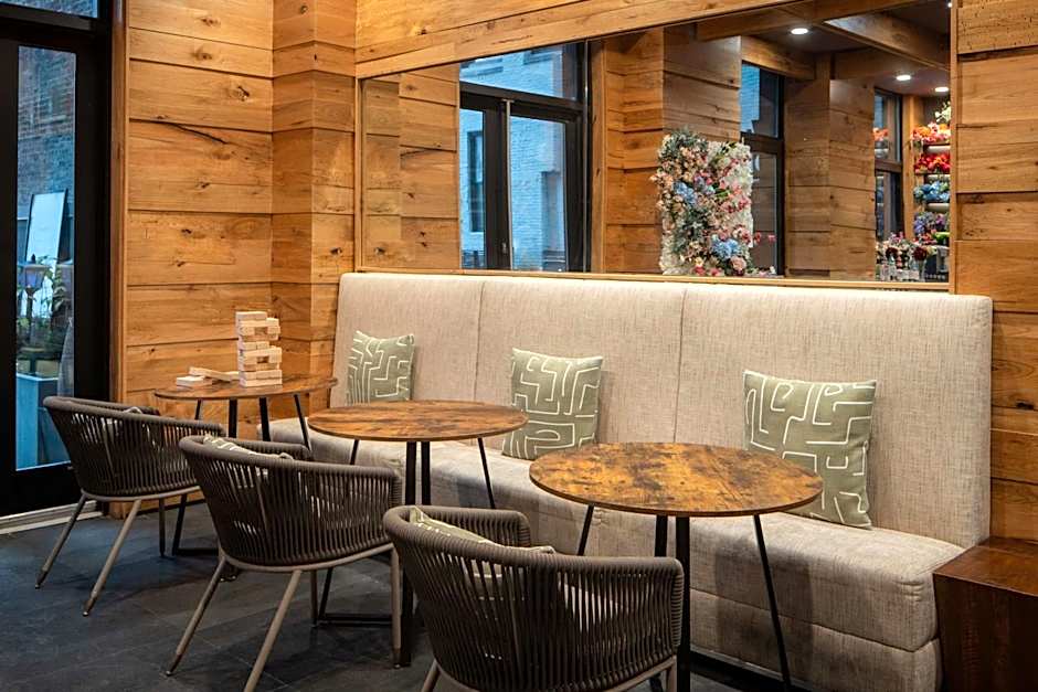 Embassy Suites By Hilton New York Midtown Manhattan