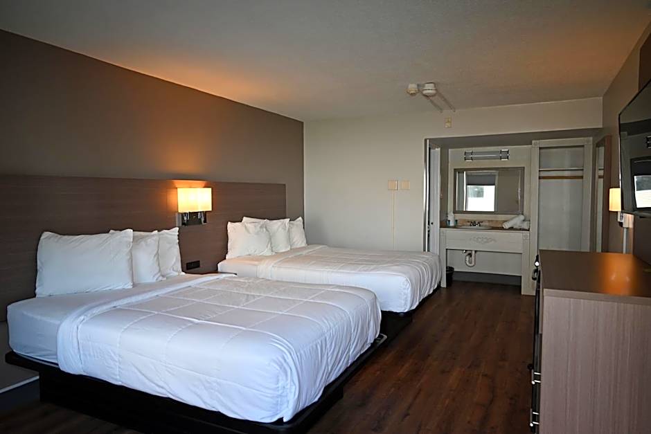 Whalers Inn and Suites