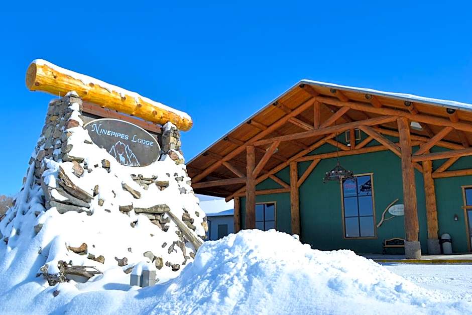 Ninepipes Lodge