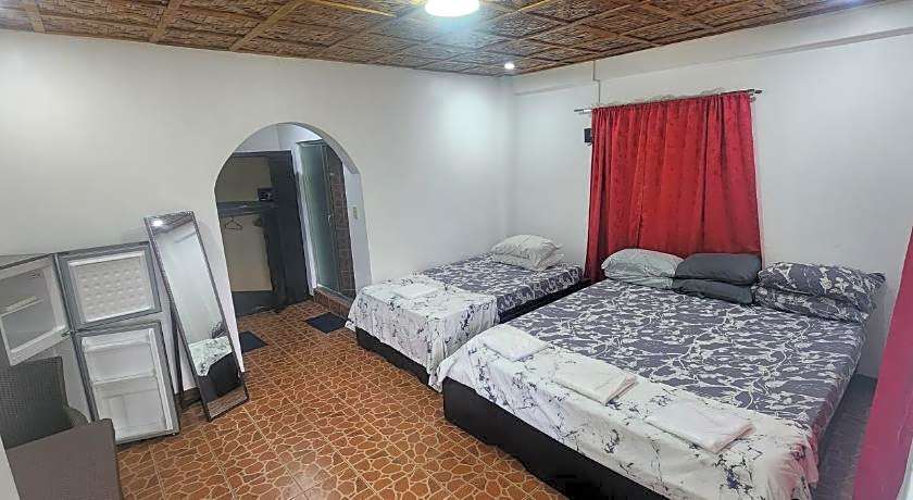 MB's Garden Inn