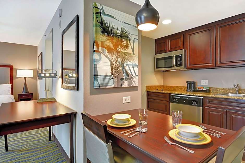 Homewood Suites By Hilton Orlando Lake Buena Vista