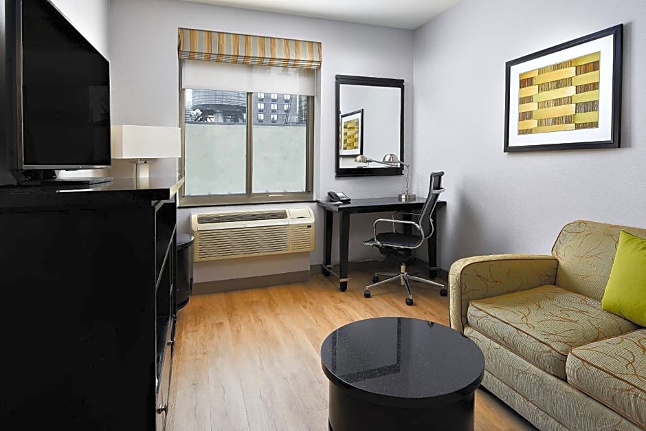 Fairfield Inn & Suites by Marriott New York Manhattan/Chelsea