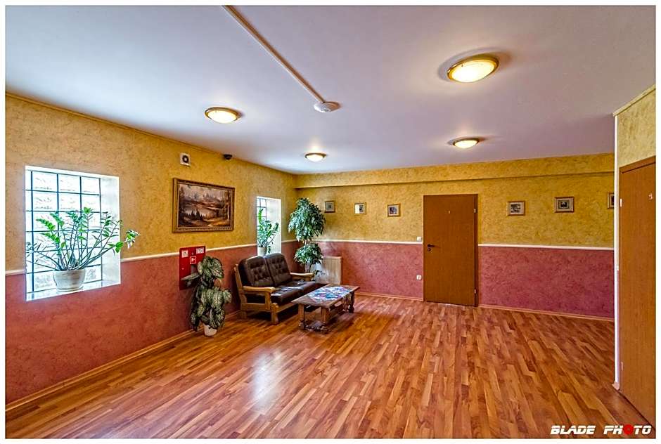 Kompleks Noclegowy Warka