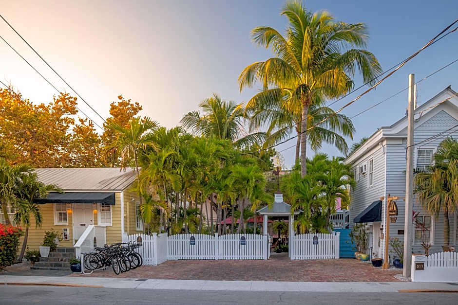 Duval Inn - Key West