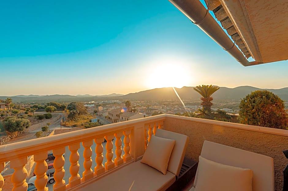 Hotel Creu de Tau Art&Spa-Adults only