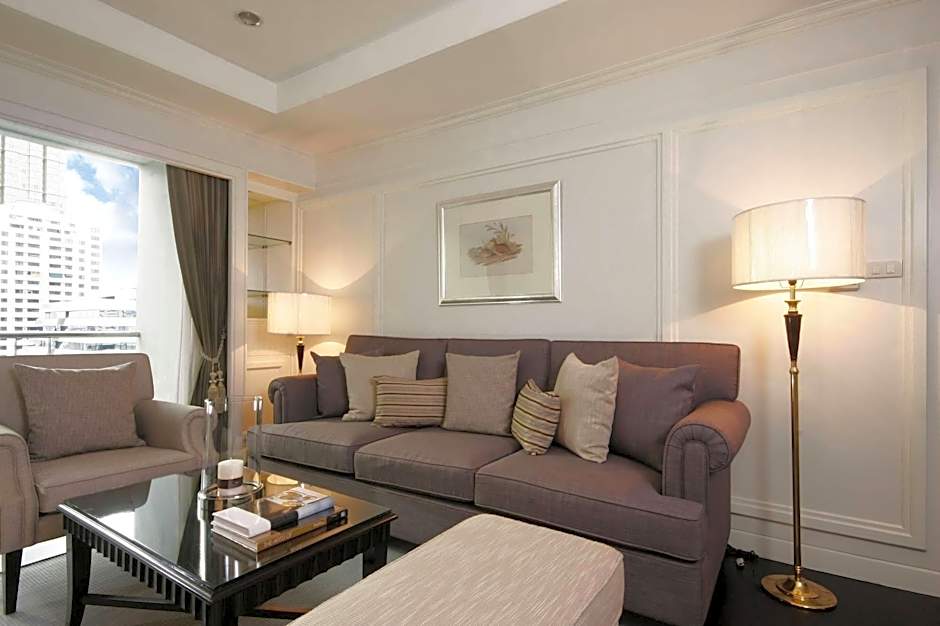 Cape House Langsuan Hotel