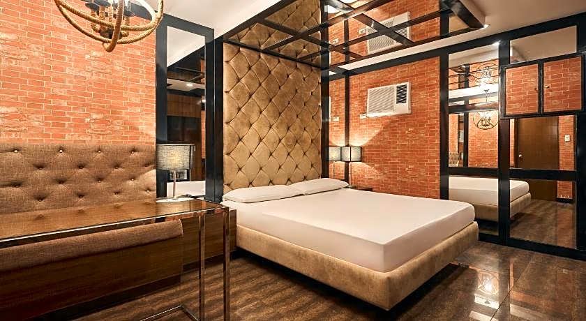 Victoria Court Las Pinas