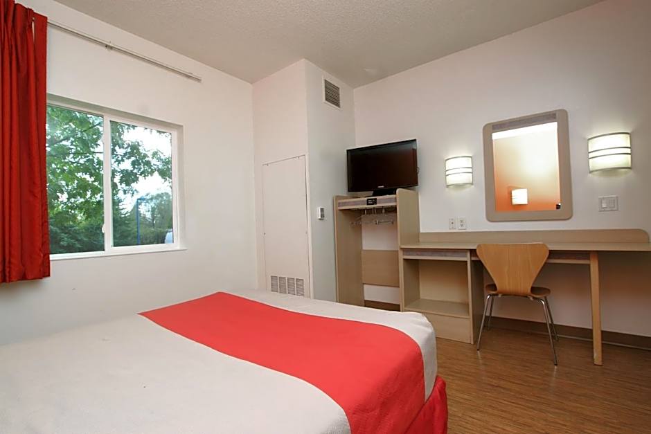 Motel 6-Colchester, VT - Burlington