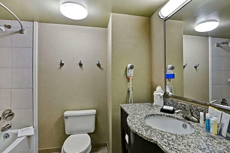 2 Double Beds Nonsmoking