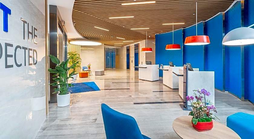 Holiday Inn Express Yangjiang City Center By IHG