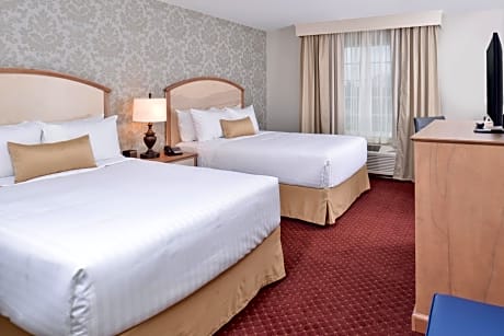 Standard 2 Queen Beds