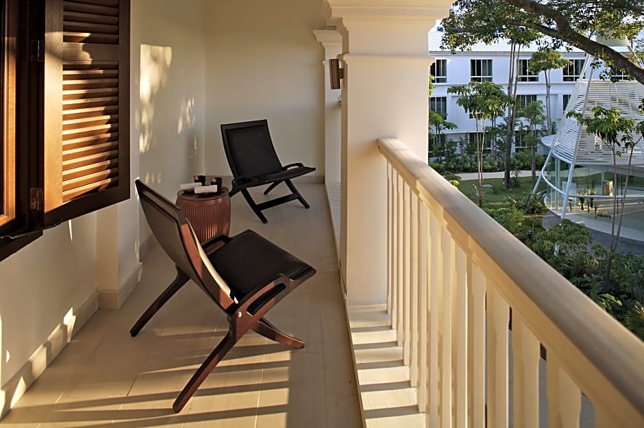 Amara Sanctuary Resort Sentosa Sg Clean Singapore Rates From Sgd228