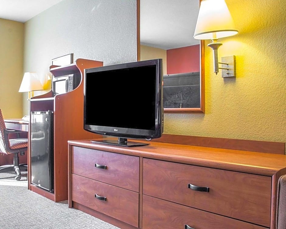 Comfort Inn Green Valley I-19