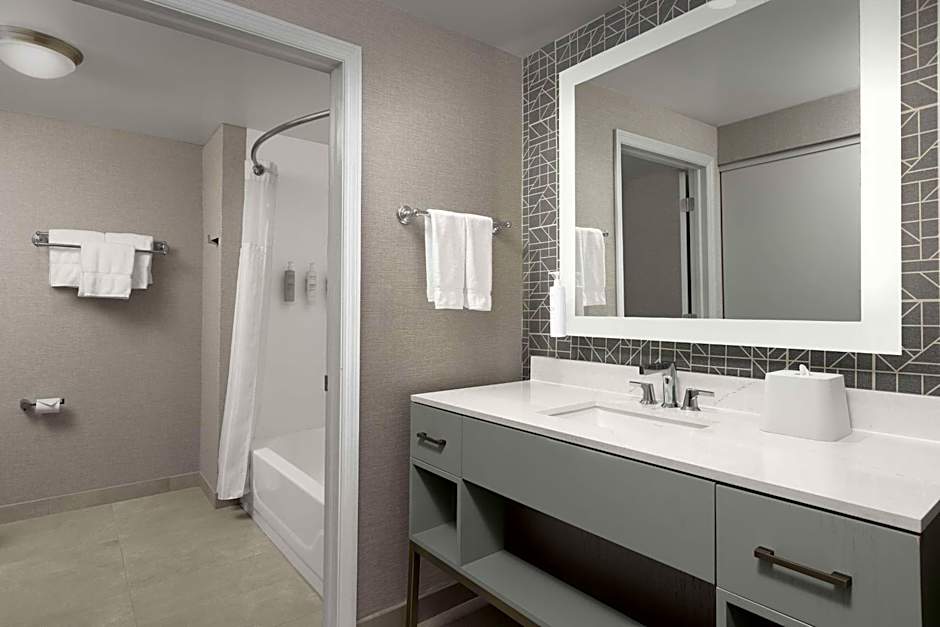Homewood Suites By Hilton Reading