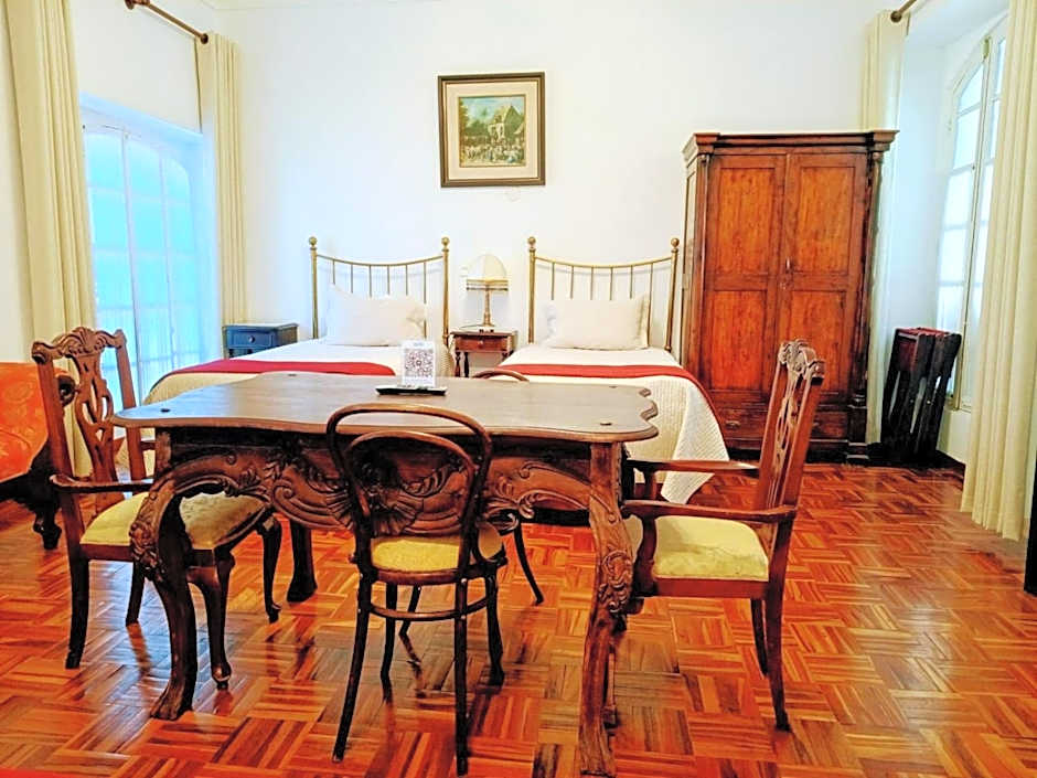 El Hotel de Su Merced