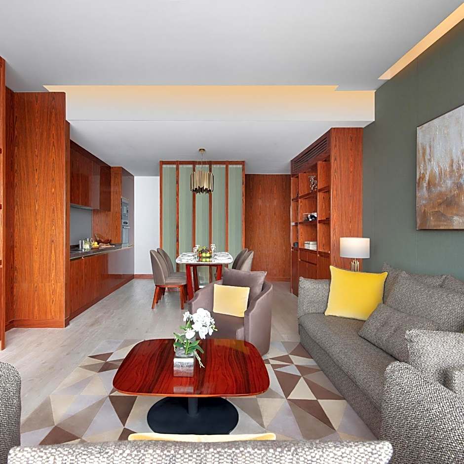 The Bentley Luxury Hotel & Suites