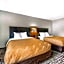Quality Inn & Suites Manhattan