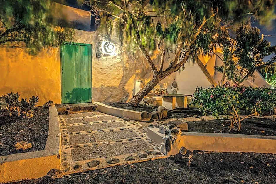 Los Lirios Hotel Rural - Adults Only