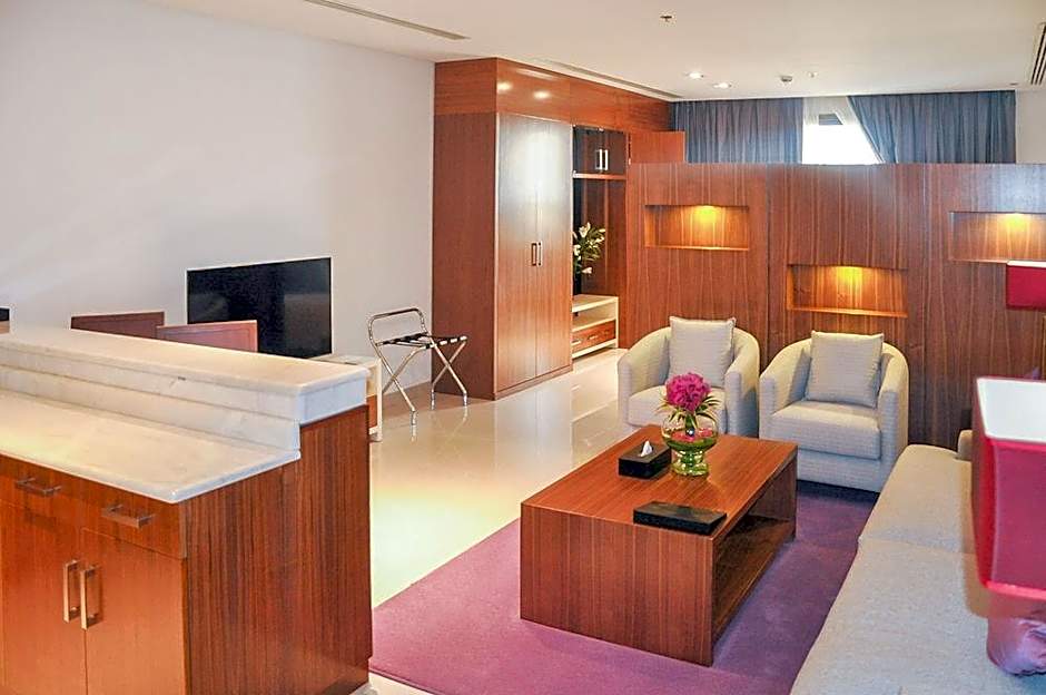 Somewhere Bliss Hotel