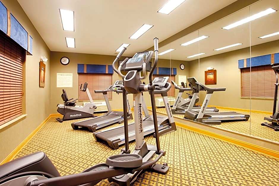 Holiday Inn Express Hotel & Suites Chicago South Lansing By IHG