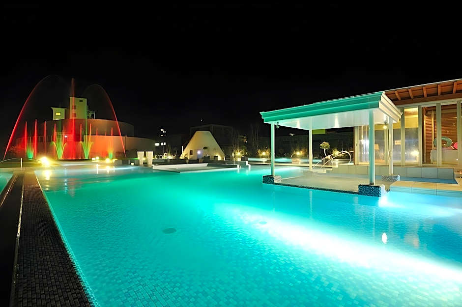 Suginoi Hotel