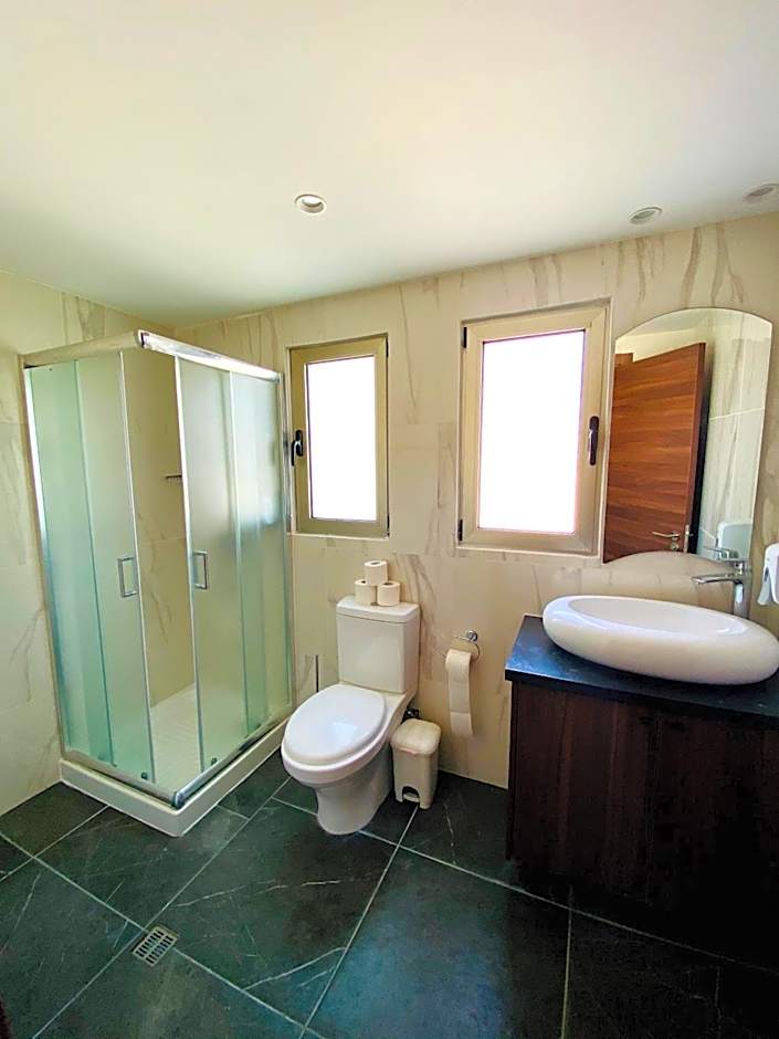 Eleonora Hotel Apartments