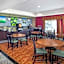 La Quinta Inn & Suites by Wyndham Union City