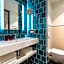Holiday Inn - the niu, Fender Amsterdam By IHG