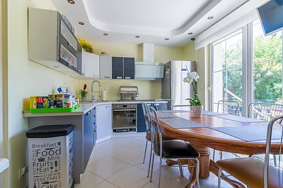 Villa Aida pokoje gościnne