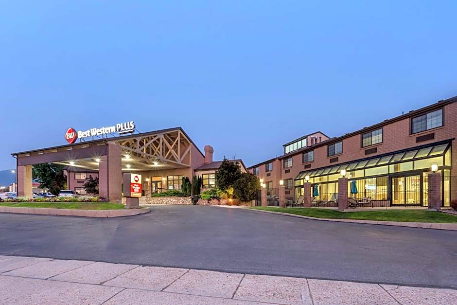 Best Western PLUS Cotton Tree Inn