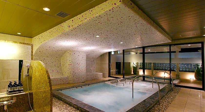 Hotel Coco Grand Takasaki