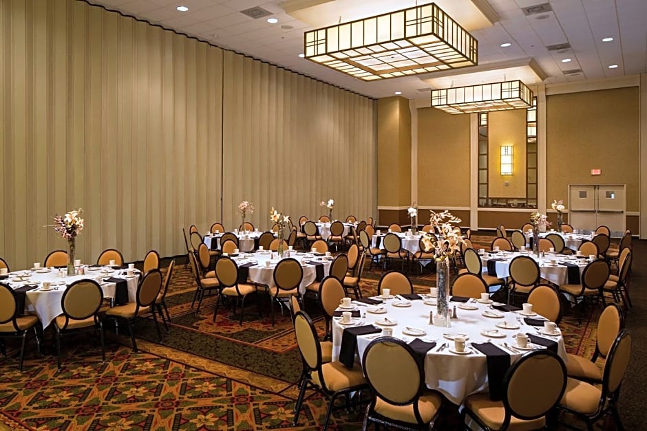The Park Vista - A DoubleTree by Hilton Hotel - Gatlinburg