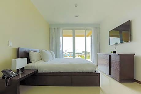 Two bedroom apartment with Spa Bath