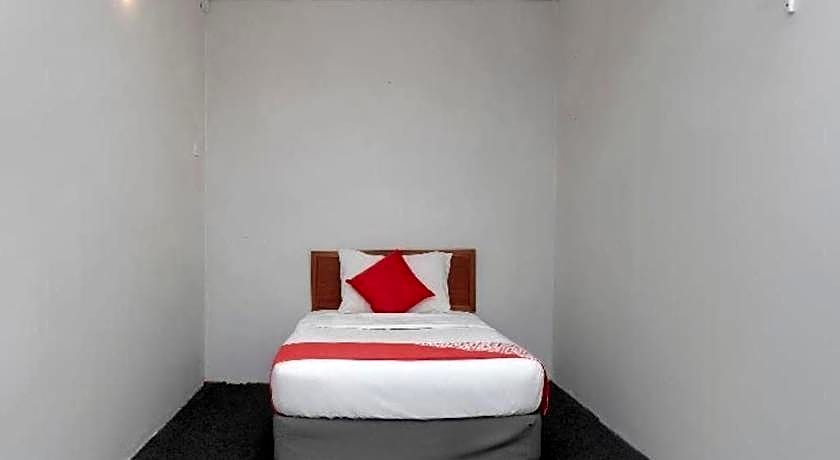 OYO 90120 MI Hotel Dungun