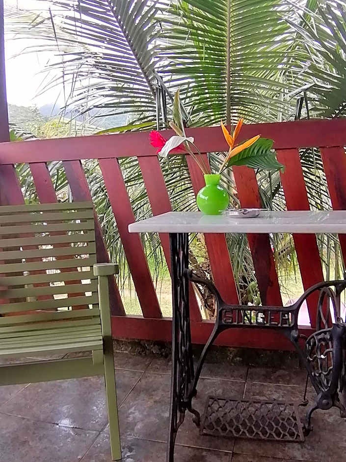 Pousada Recanto dos Pássaros