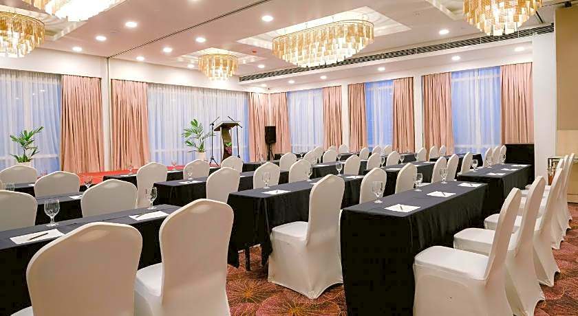 Goldberry Suites and Hotel Cebu