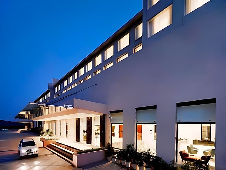 Courtyard by Marriott Bilaspur
