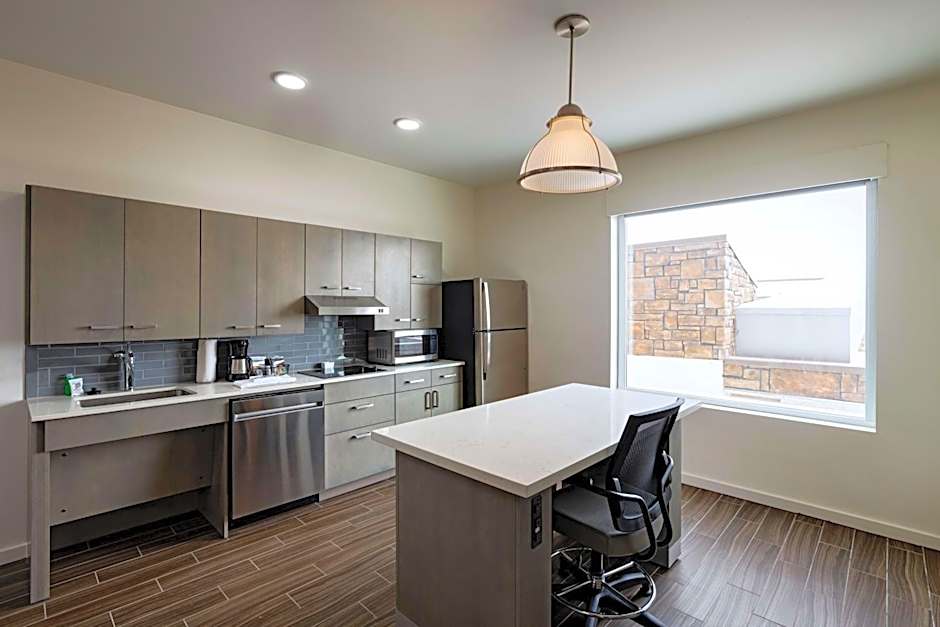 Hyatt House Carlsbad