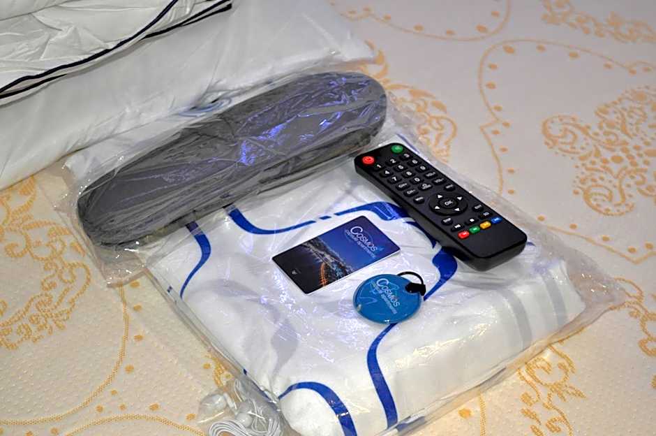 Cosmos Capsule Hub London